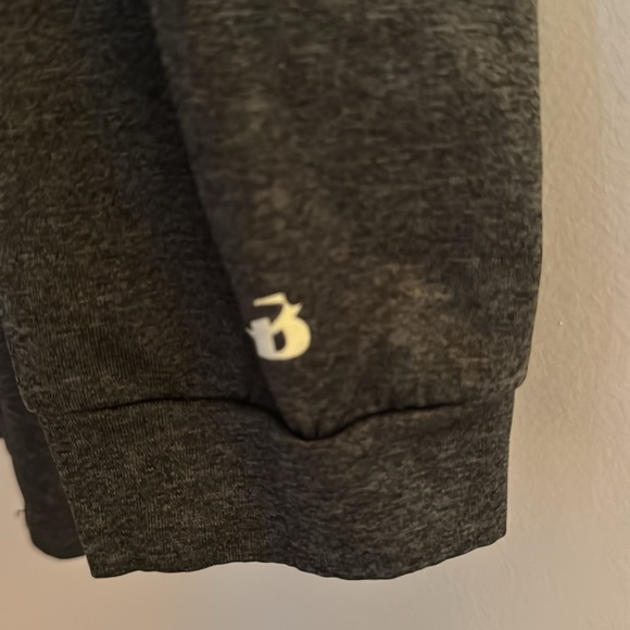 Gray Men’s size L University of Arizona long sleeved shirt. EUC. - Picture 3 of 5